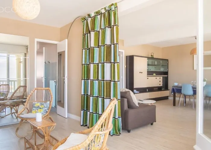 Epsom - En Front De Apartamento *