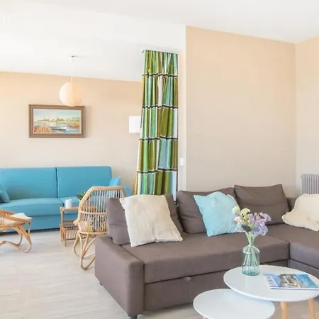 Epsom - En Front De Appartement