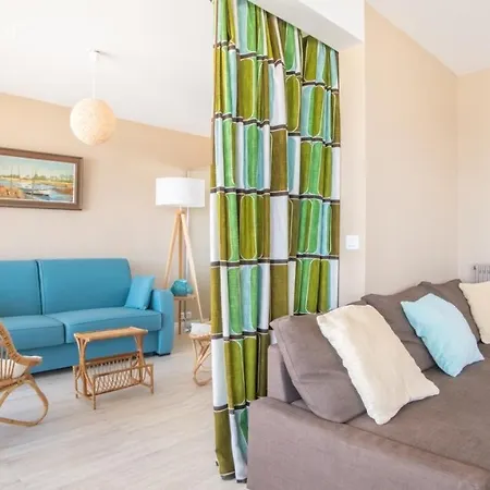 Epsom - En Front De Appartement