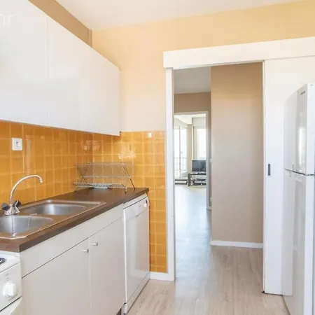 Apartamento Epsom - En Front De